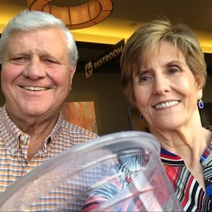 Meet your Posher, Betsy